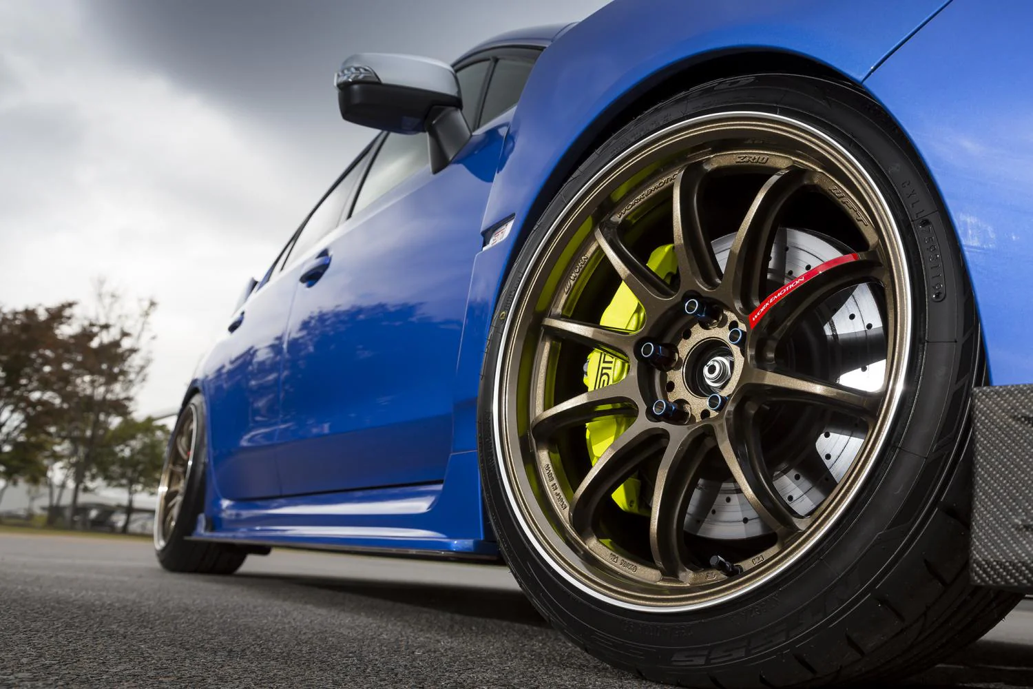 EMOTION ZR10 18 inch 5 stud - Image 56