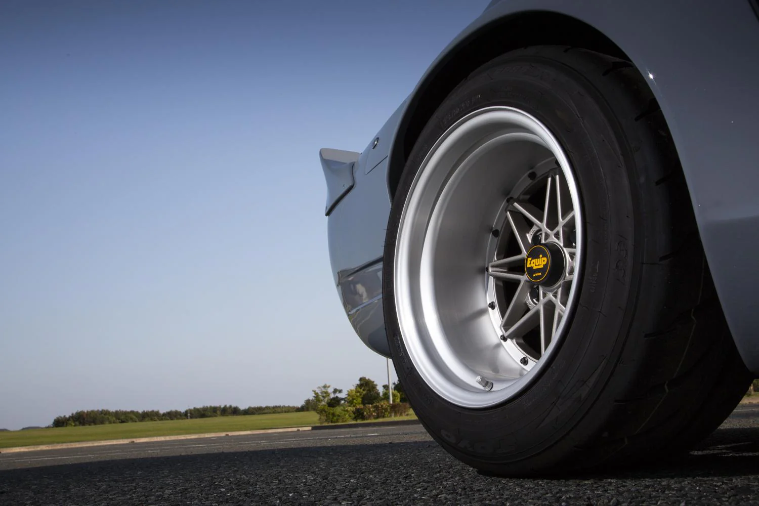 EQUIP 03 (15 inch) - Image 61