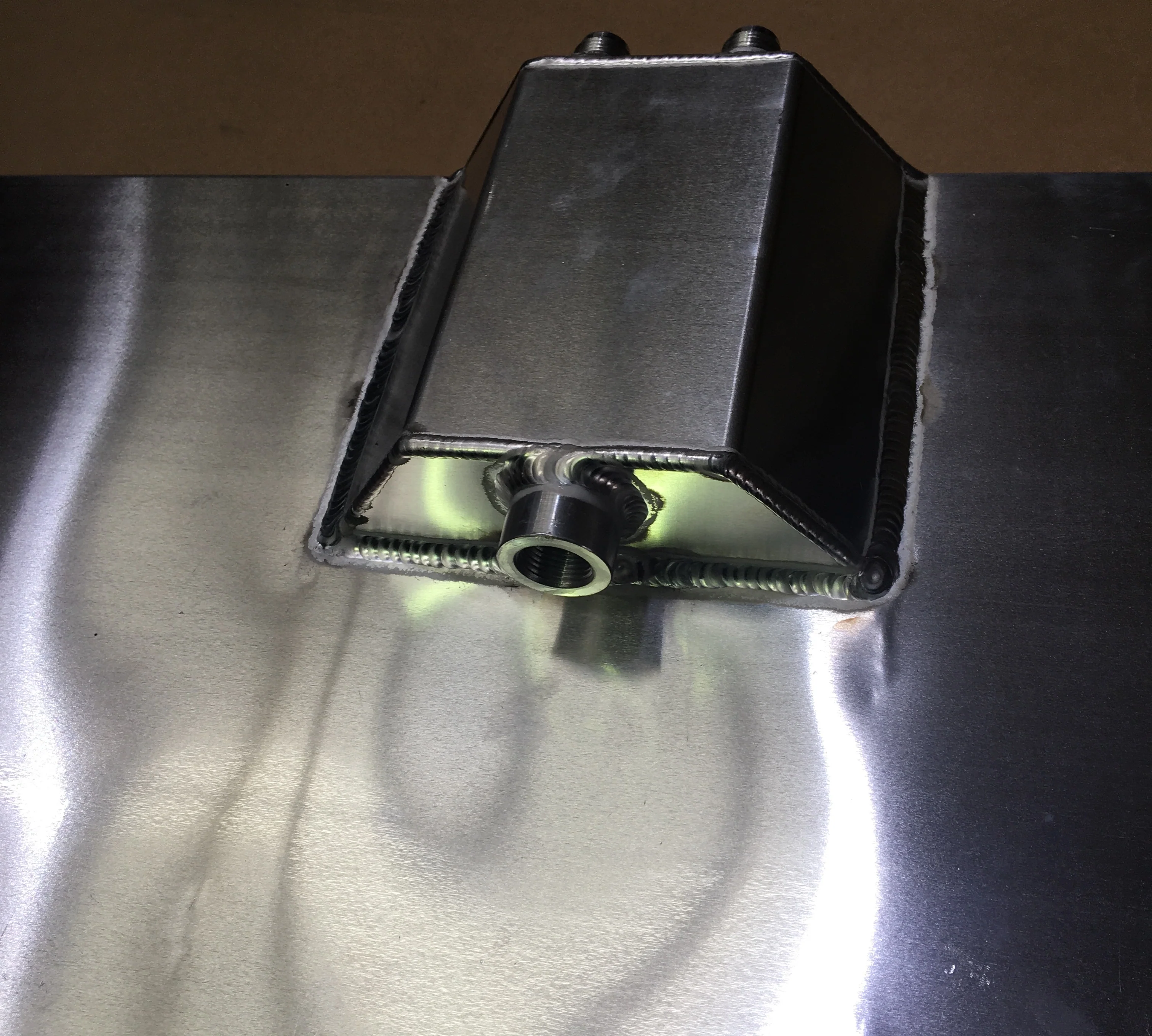 Group D Fuel Tank - Image 12
