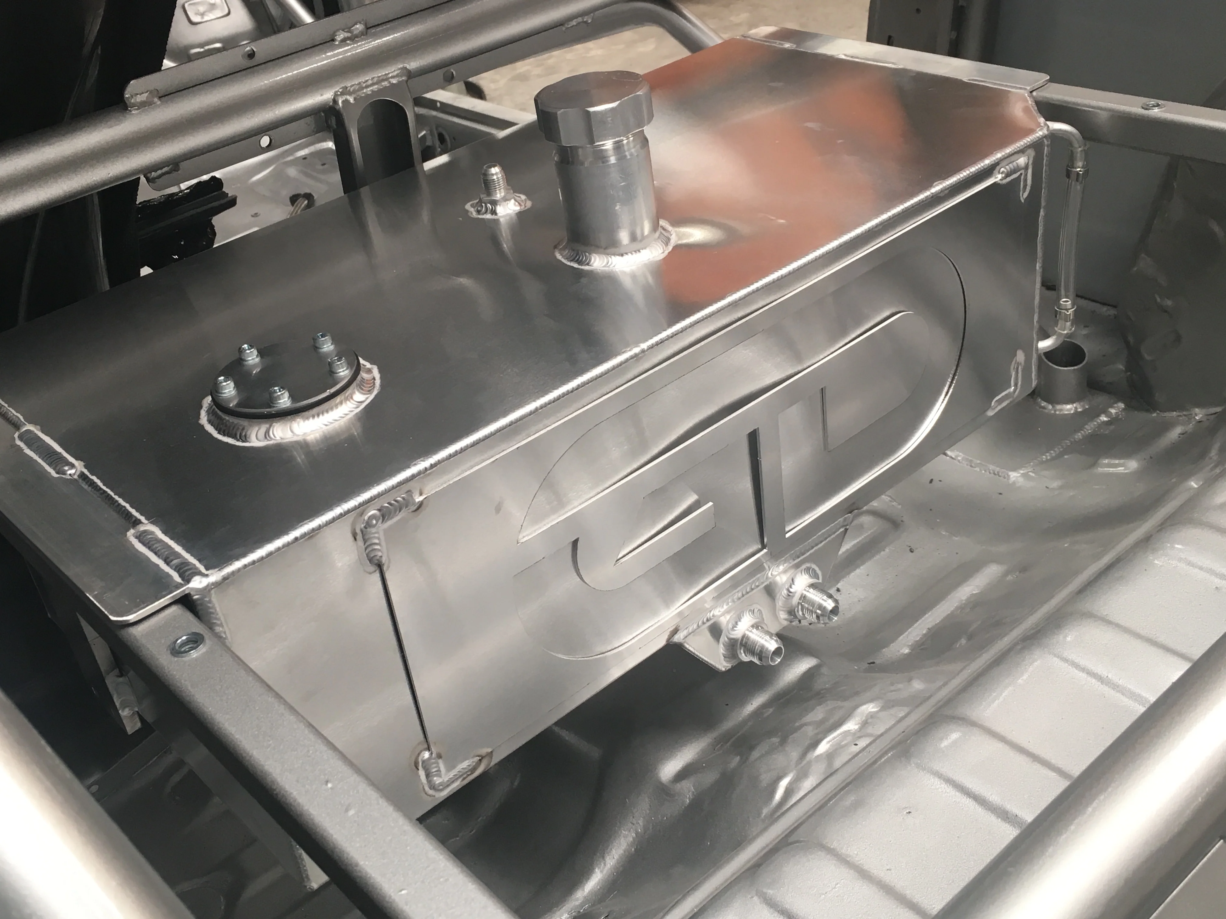 Group D Fuel Tank - Image 4