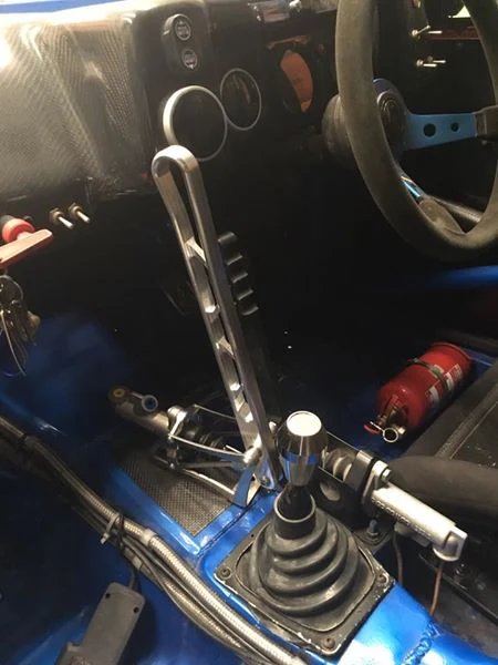 Group D Hydraulic Handbrake (Forward Facing Cylinder) - Image 4